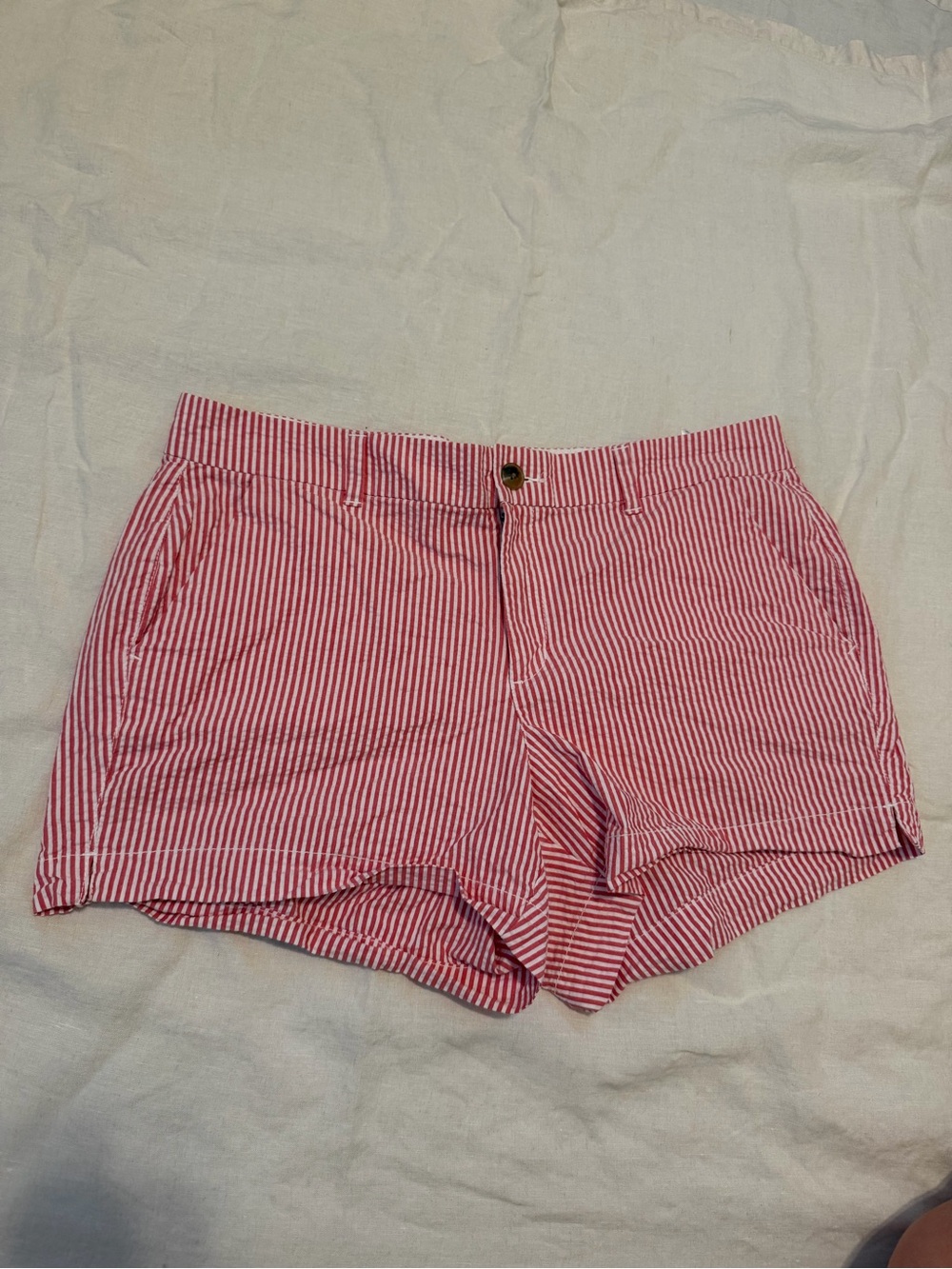 Old Navy Women’s Striped Everyday Shorts Mid-Rise